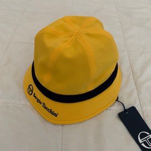 Sergio Tacchini bucket hat